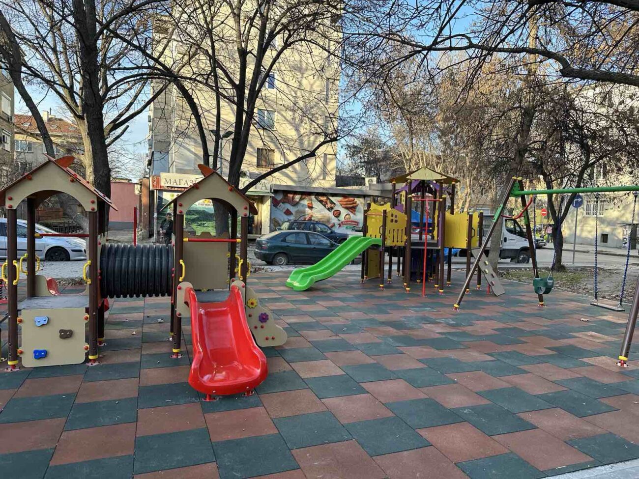 детска площадка, Стоян Алексиев, Пловдив, Район Северен