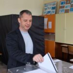 След почти две десетилетия в парламента: Делян Добрев напуска ГЕРБ?