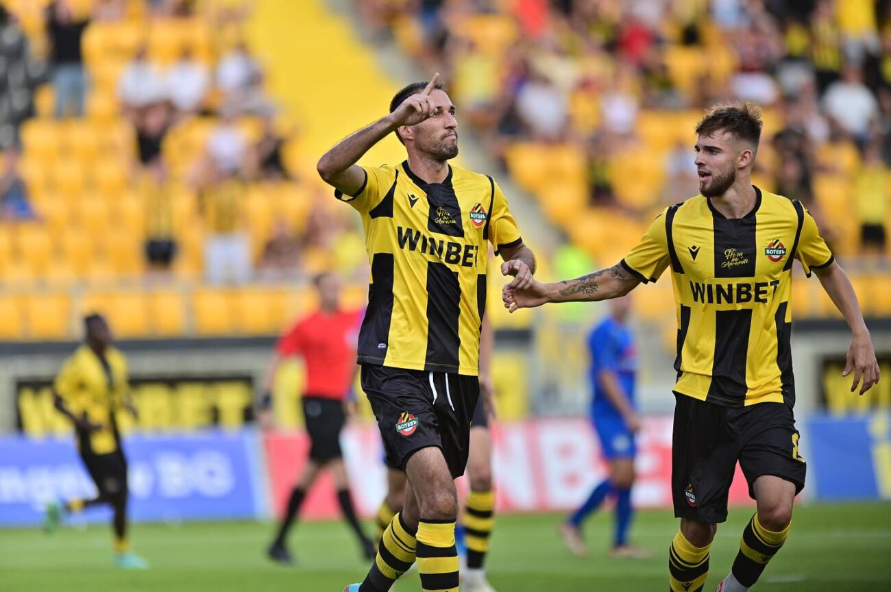 Ивелин Попов със страхотен жест към посетителите на концерта с песни на ...