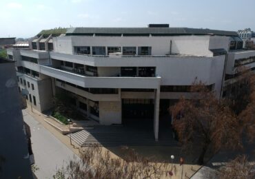 Техническият университет – филиал Пловдив изгражда три соларни централи върху покривите си