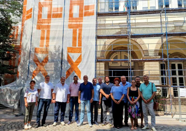 ГЕРБ настоява за средства за довършване на ремонта на Хуманитарната гимназия