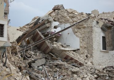 Страховито земетресение разлюля Мароко, загинали са стотици (ВИДЕО)
