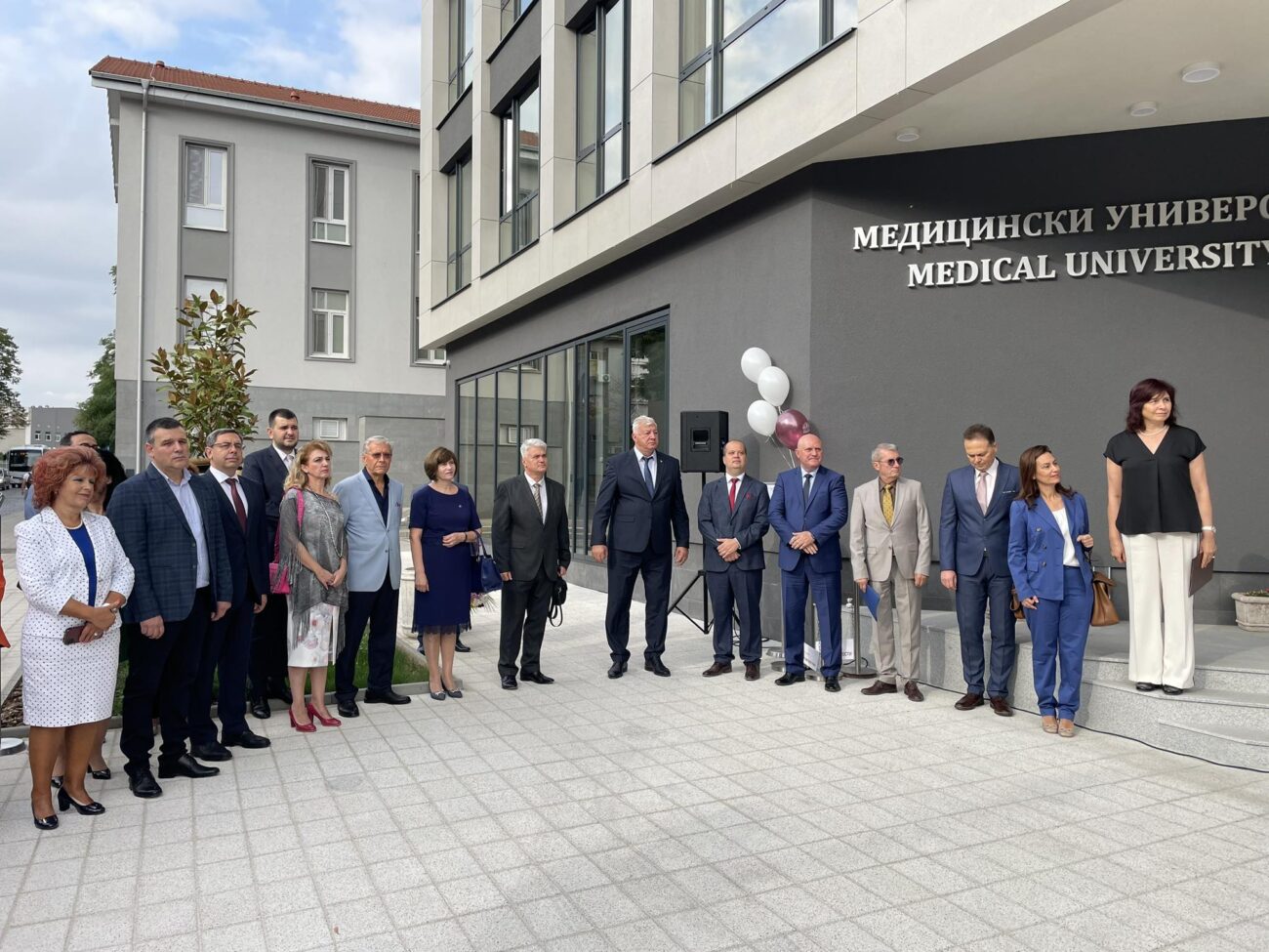 Двама министри откриха новия учебен корпус в Медицински университет – Пловдив (СНИМКИ)