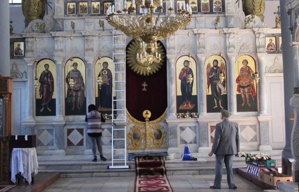 Храм "Свети Димитър" в Пловдив отбелязва своя празник (СНИМКИ)