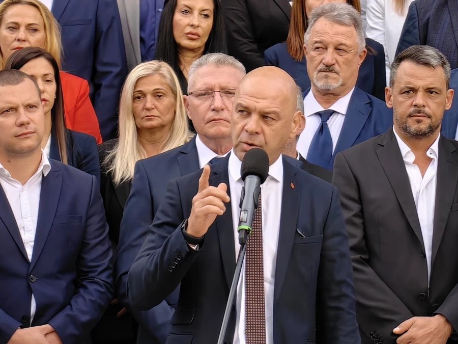 ГЕРБ откри предизборната си кампания за местните избори в Пловдив (СНИМКИ)