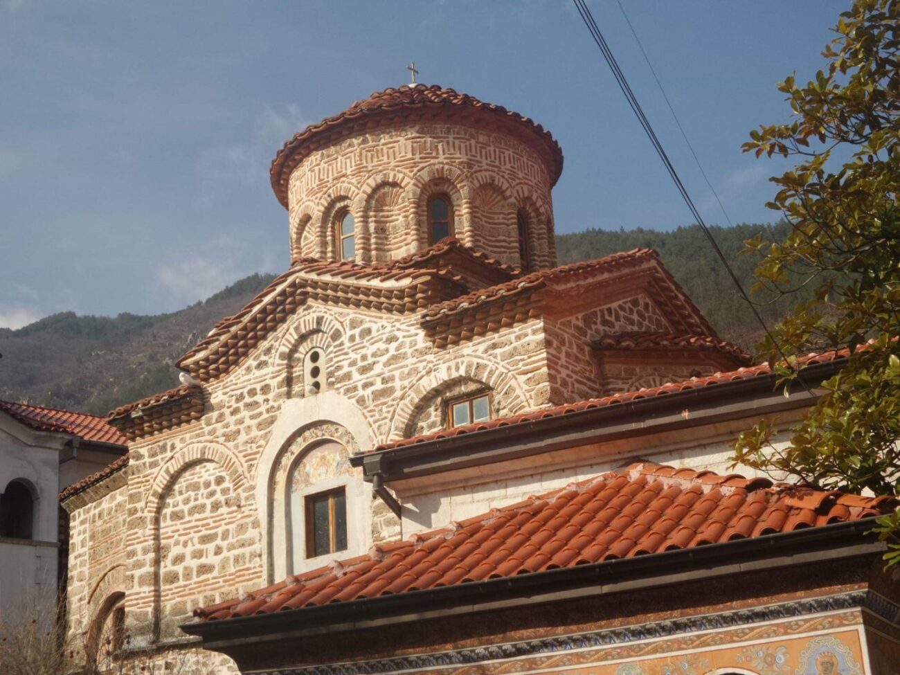 "Българският Йерусалим": Град на хилядолетна история, културно великолепие и чудеса (СНИМКИ)