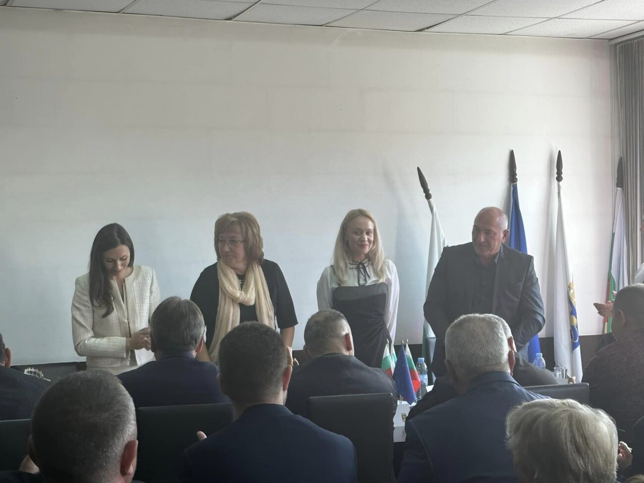 Мария Белчева положи клетва за трети път като кмет на община Куклен (СНИМКИ)