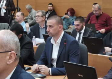 По предложение на бившия кмет на "Западен": Вдигнаха сумата в подкрепа на пострадалите от пожар в "Прослав"