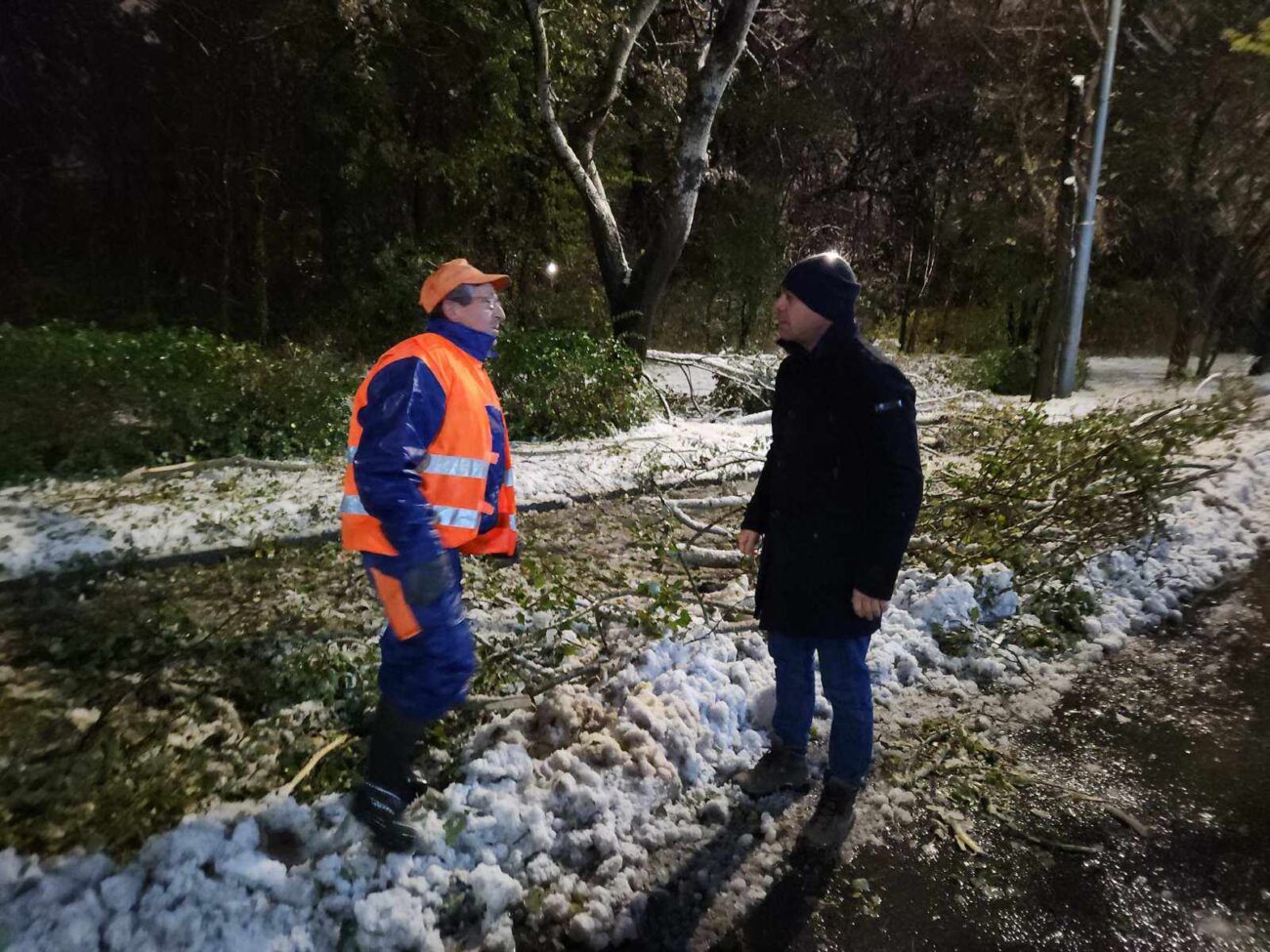 Костадин Димитров: Стотици служители и 52 машини работят за почистването на Пловдив
