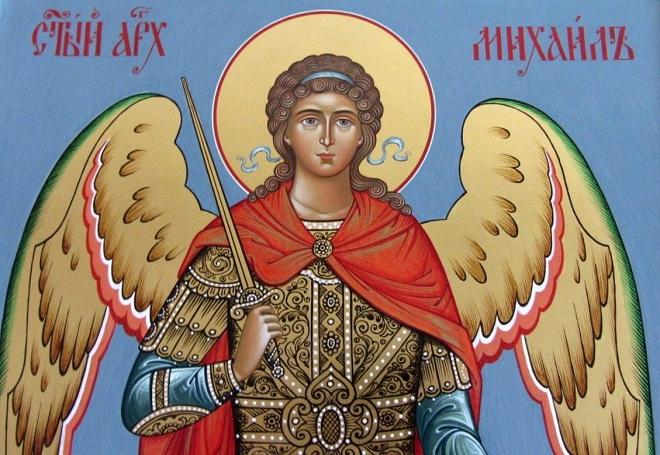 Молитви към Архангел Михаил - небесният пълководец, който ни пази от злото