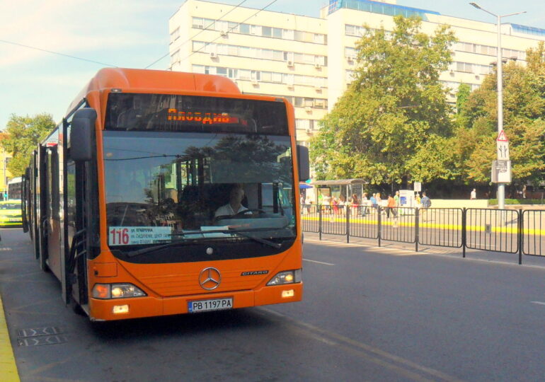 Автобусни линии №12, 16, 18 и 116 възстановяват маршрута си в източното платно на бул. „Руски”