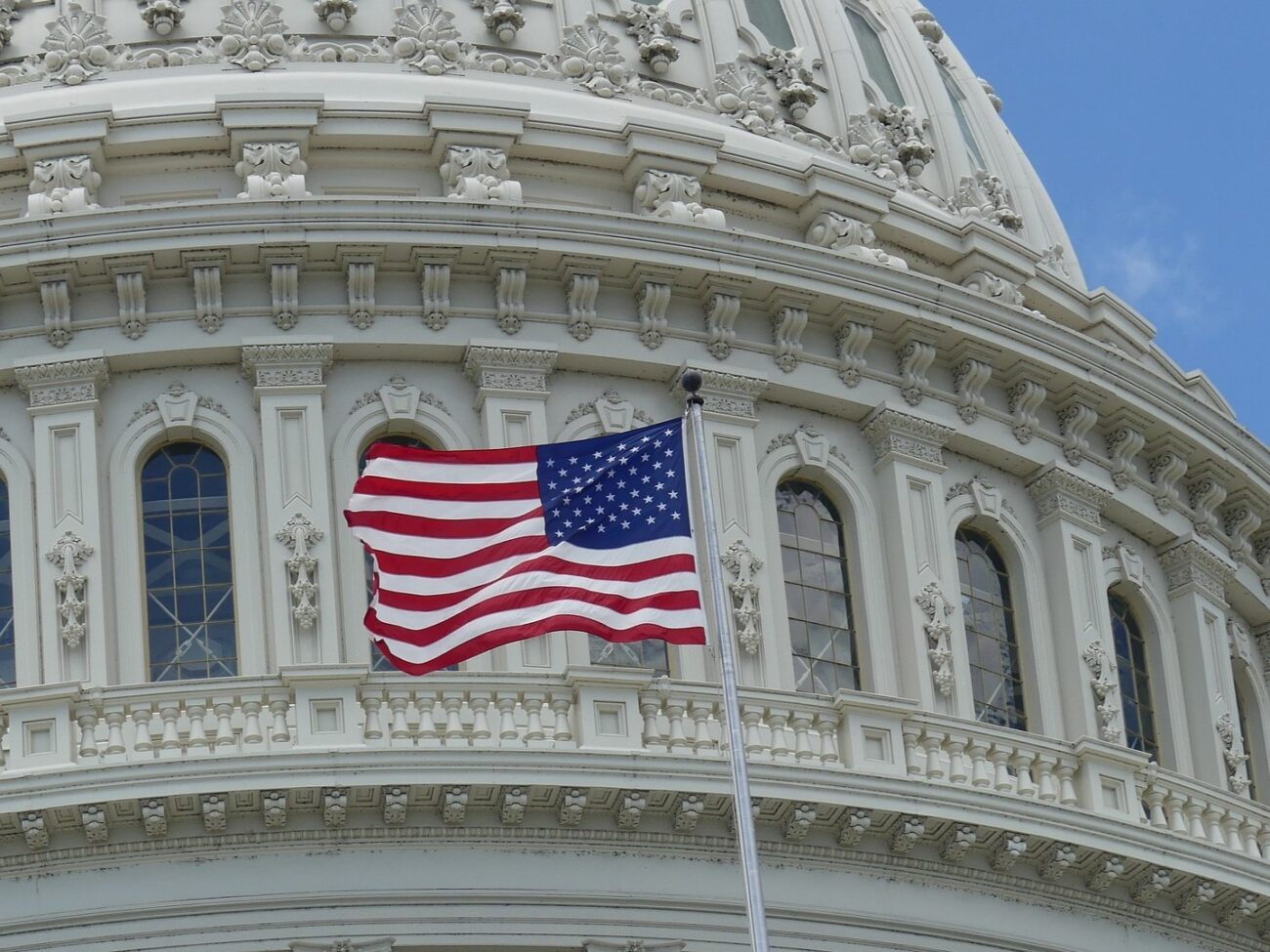 Фокус върху Западното полукълбо, критики срещу Европа: Какво пише в новата стратегия за национална сигурност на САЩ?
