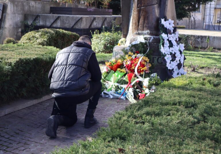 Пловдив почита паметта на жертвите на комунистическия режим