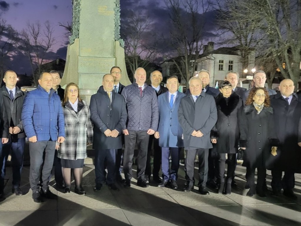 В Карлово отбелязаха 151-та годишнина от обесването на Васил Левски (СНИМКИ)