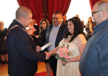 Кметът на Кричим венча двойка в Деня на влюбените