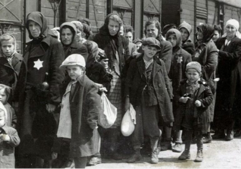 Честваме 81 години от спасяването на българските евреи от лагерите на смъртта