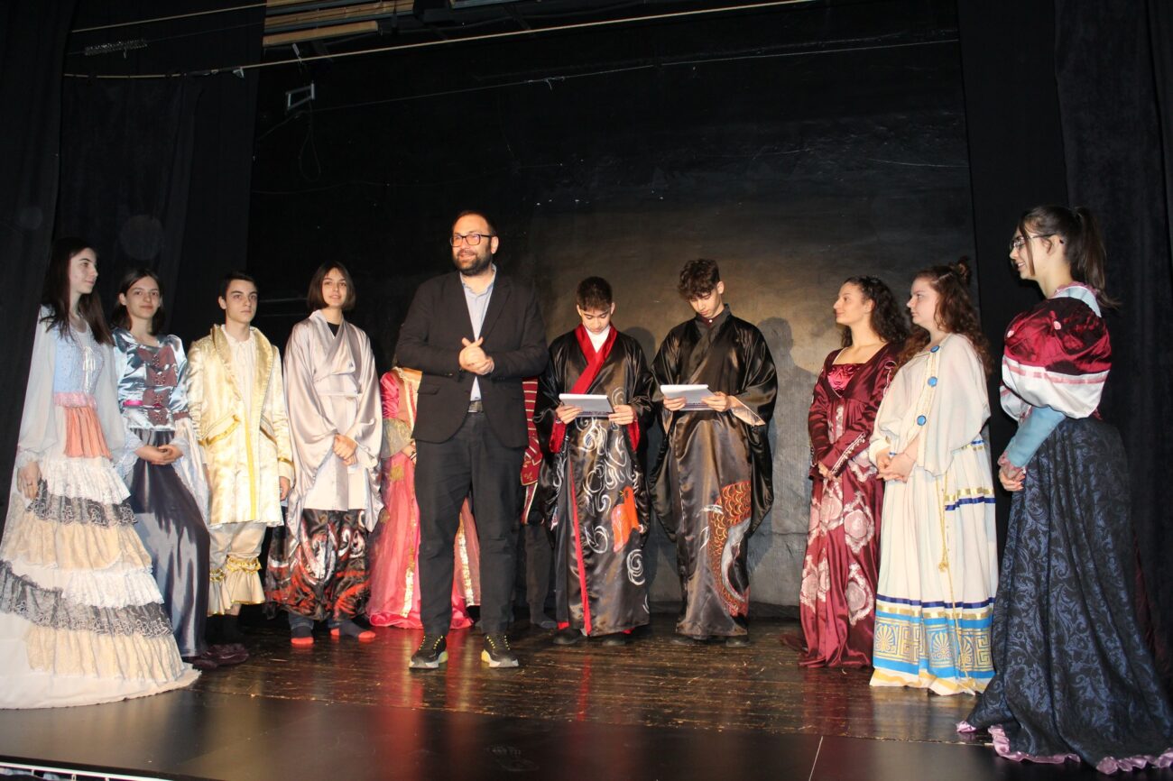 Започна 10-ият Национален ученически конкурс по актьорско майсторство (СНИМКИ)