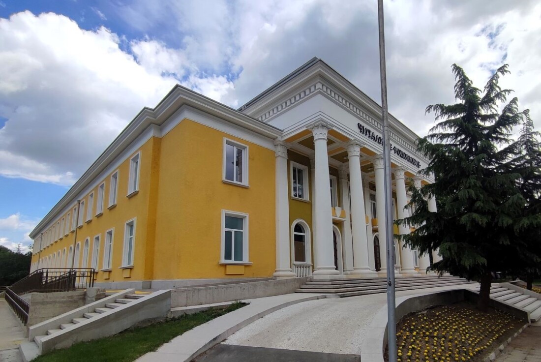 ОУ „Никола Вапцаров“ – Асеновград ще почете с концерт патронния си празник