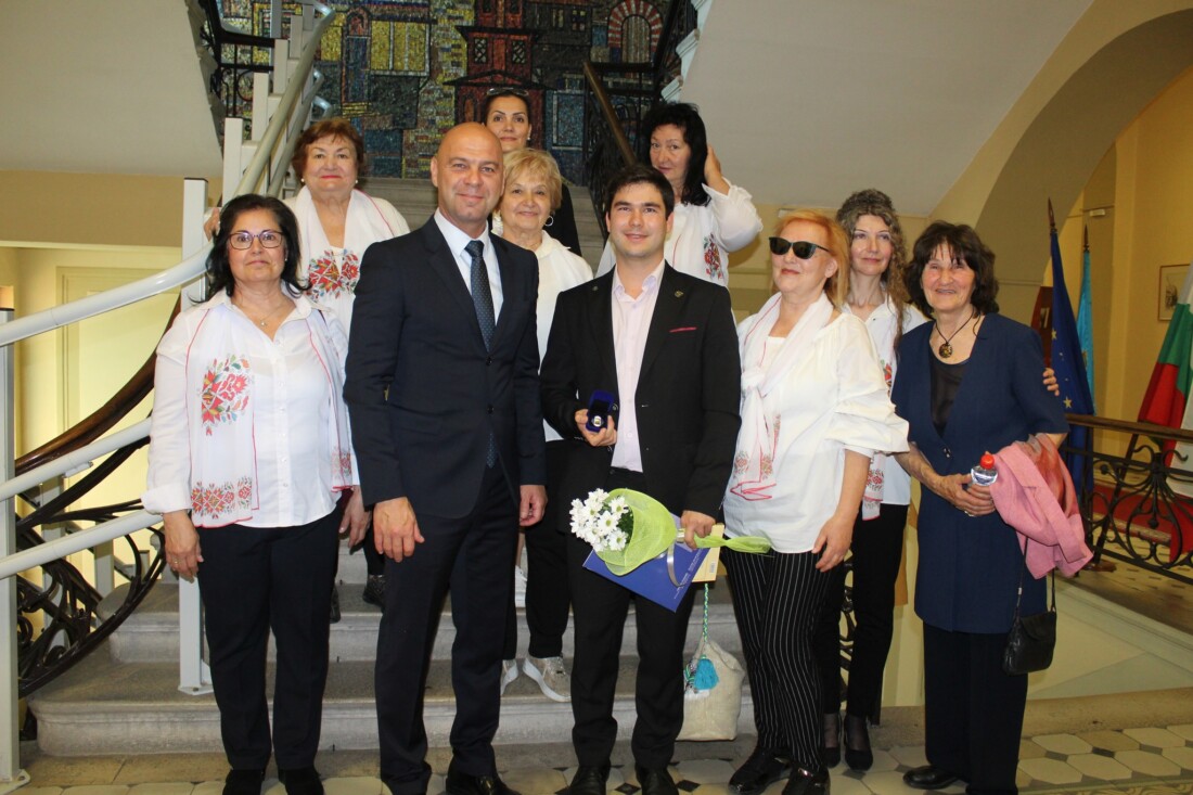 14 млади пловдивски творци получиха „Почетна значка на град Пловдив“ (СНИМКИ)