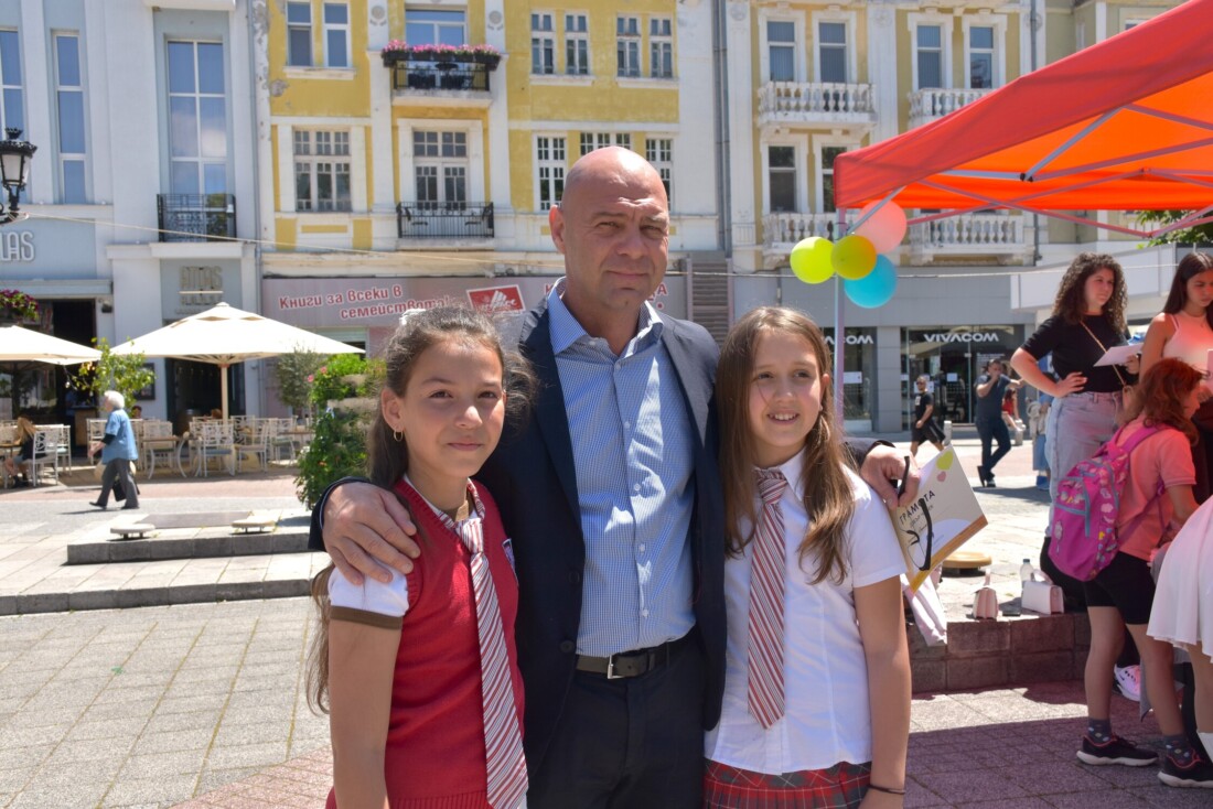 Кметът Костадин Димитров откри кампанията „Пловдив – град на доброто“ (СНИМКИ)