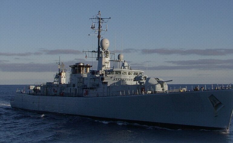 Четири български кораба ще чистят Черно море от руски мини