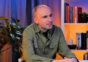 Политолог: Битката с олигархията е само формална