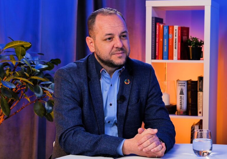 Бившият екоминистър Борислав Сандов с обвинение по делото "Петрохан"