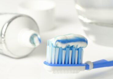 Колко често да сменяме четката си за зъби?