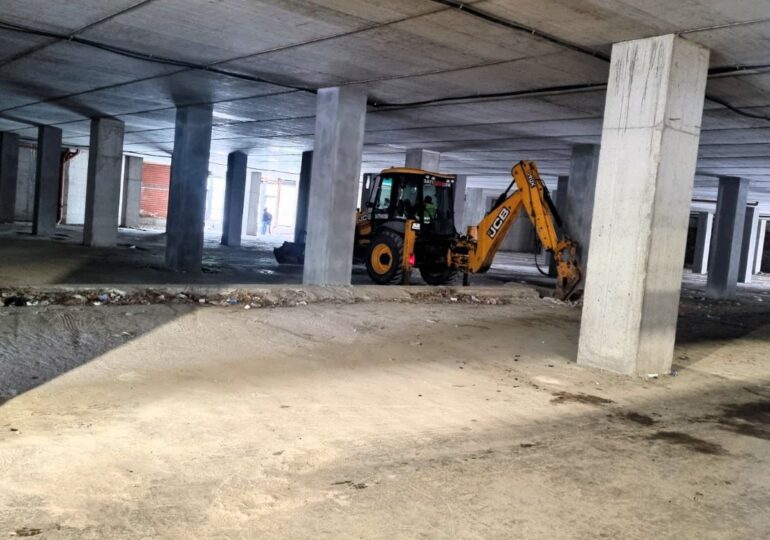 Започва изграждането на общински паркинг с търговска зона в Асеновград