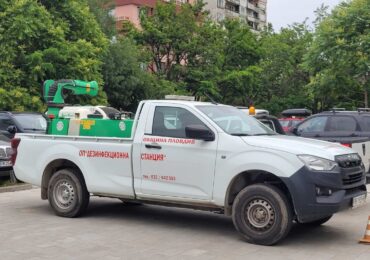 Пръскат срещу кърлежи и комари в Пловдив