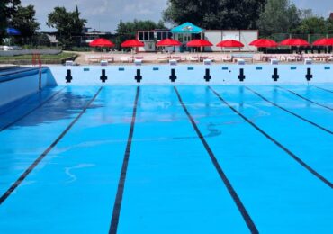 Колко басейна работят в Пловдивска област това лято?
