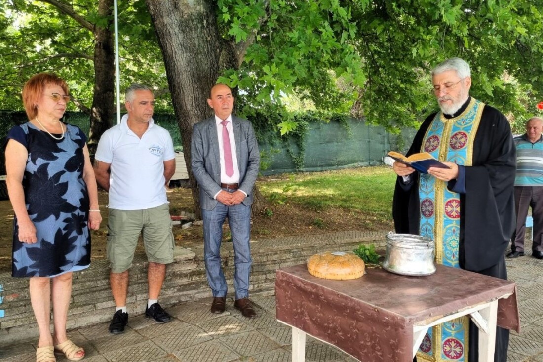 Градският басейн в Асеновград отвори официално врати (ВИДЕО и СНИМКИ)