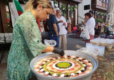 За поредна година Пловдив отбелязва Деня на ашурето пред Джумая джамия