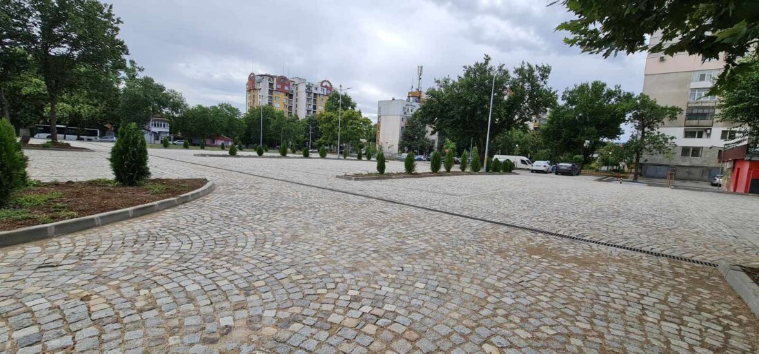 Откриха нов паркинг със 139 места в центъра на Пловдив (СНИМКИ)