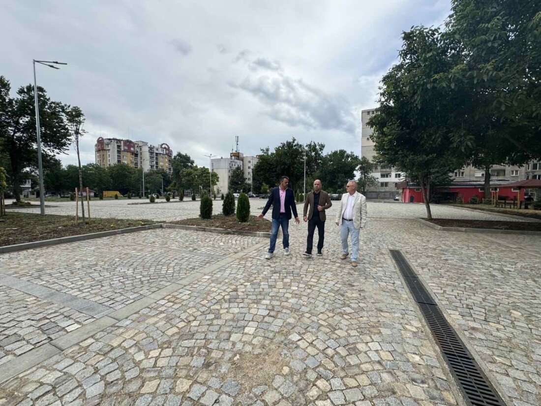 Откриха нов паркинг със 139 места в центъра на Пловдив (СНИМКИ)