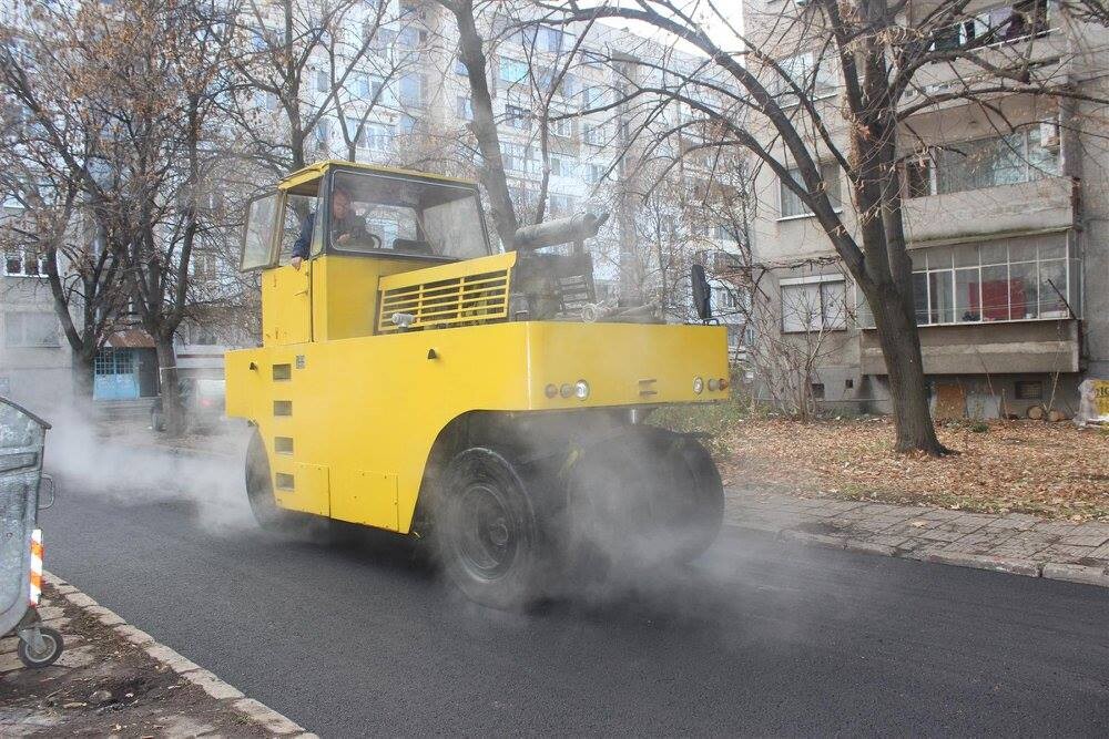 До дни асфалтират кръстовището на „Брезовско шосе“ , ще има промени в движението