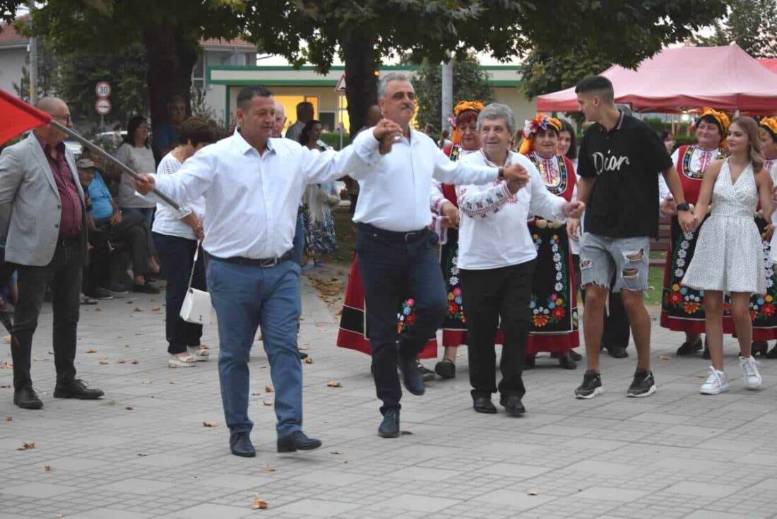 Родовете на Крислово се събраха (СНИМКИ)