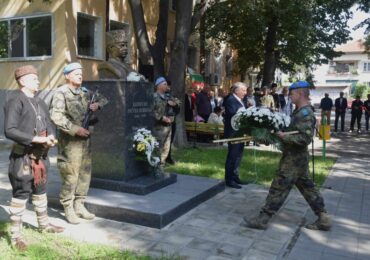 Паметник на капитан Петко войвода бе открит във Войводиново (СНИМКИ)