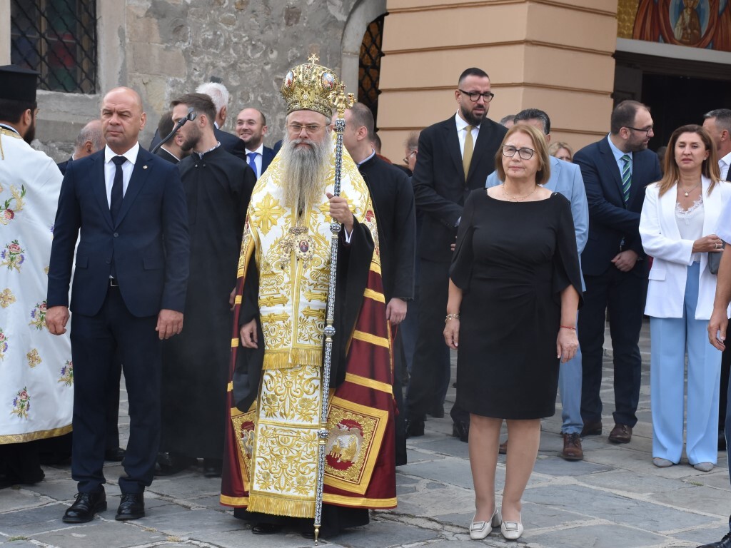 Пловдив чества 139 години от Съединението на България (СНИМКИ)