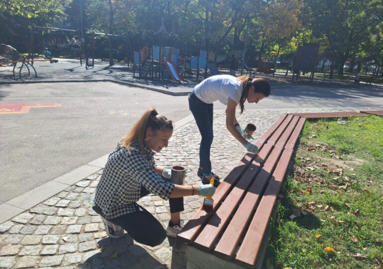 Кметството на район "Източен" с позитивна инициаtива в парк "Каменица" (СНИМКИ)