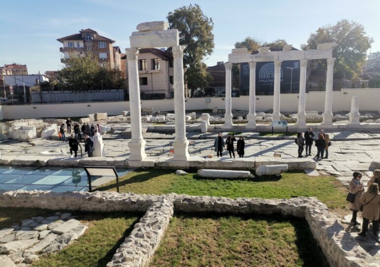 "Най-старият жив град в Европа": Видео, създадено с изкуствен интелект, пресъздава античната история на Пловдив