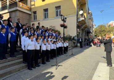 Пловдив чества Деня на народните будители с шествие, концерти и многобройни събития в музеите (ПРОГРАМА)