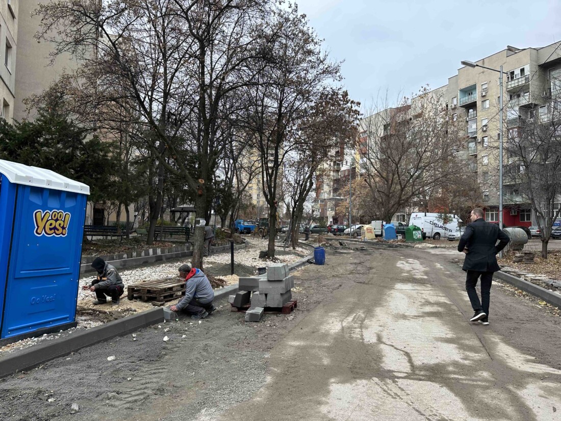 Подменят най-компрометирания водопровод в "Тракия", ремонтът ще продължи до Коледа (СНИМКИ)