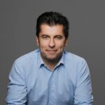 Кирил Петков: Не хвалете „Орбан“, ще работим само с партньори, които споделят европейските демократични ценности