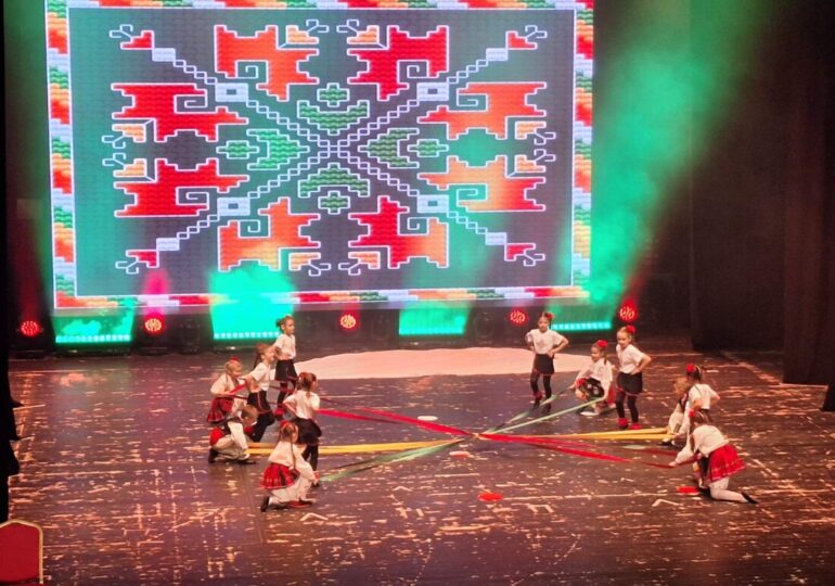 Малките гвардейци от ДГ „Мая“ отбелязаха 10-годишен юбилей (СНИМКИ и ВИДЕО)