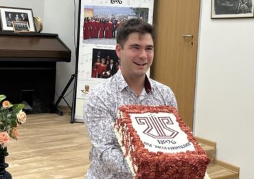 Музикален песенен фестивал озари обновената зала на ППД „Ангел Букорещлиев“ (СНИМКИ)