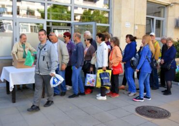 Знамена за асеновградчани по повод Празника на града