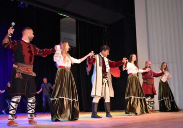 Асеновград отбеляза празника си с много емоции и вълнения (СНИМКИ)