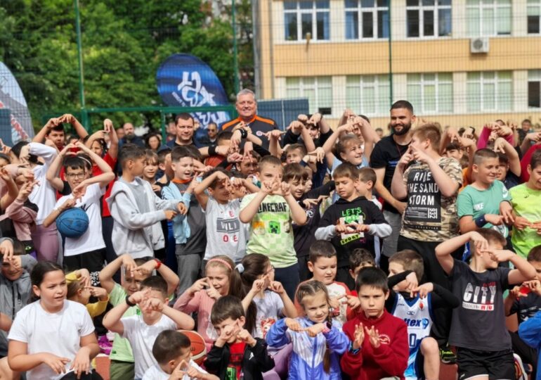 С баскетболен турнир в „Южен“ отбелязаха Деня на българския спорт (СНИМКИ)