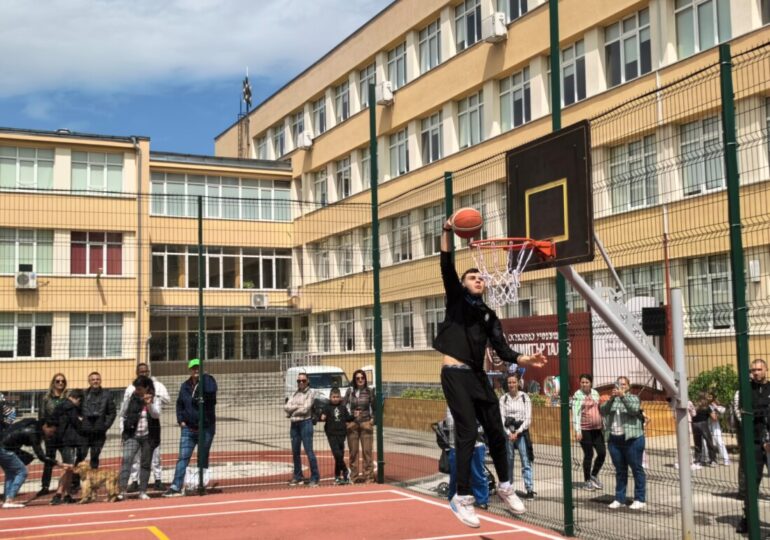 С баскетболен турнир в „Южен“ отбелязаха Деня на българския спорт (СНИМКИ)